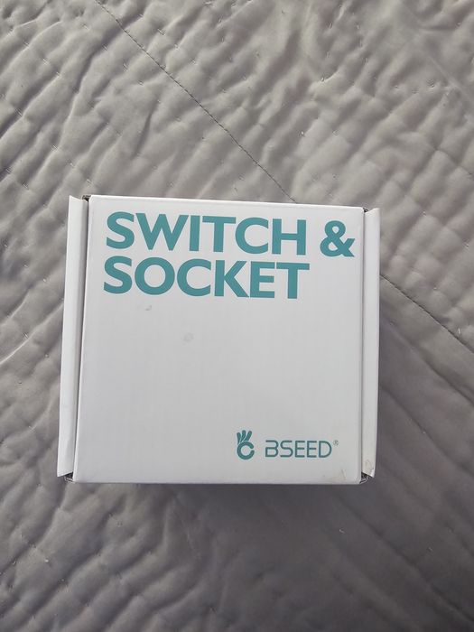 Розетка bseed сіра з вмонтованим USB та Type-C