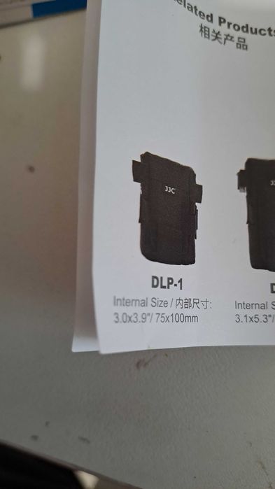 Estojo/Mala para objetivas fotográficas. Novo.