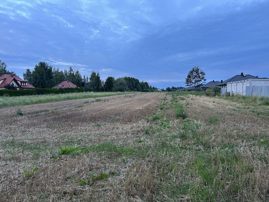 Działka budowlana Borowa Góra 800 m2