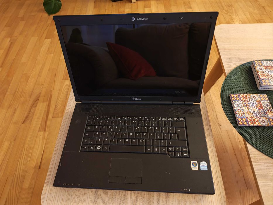 Fujitsu Siemens Amilo 3710