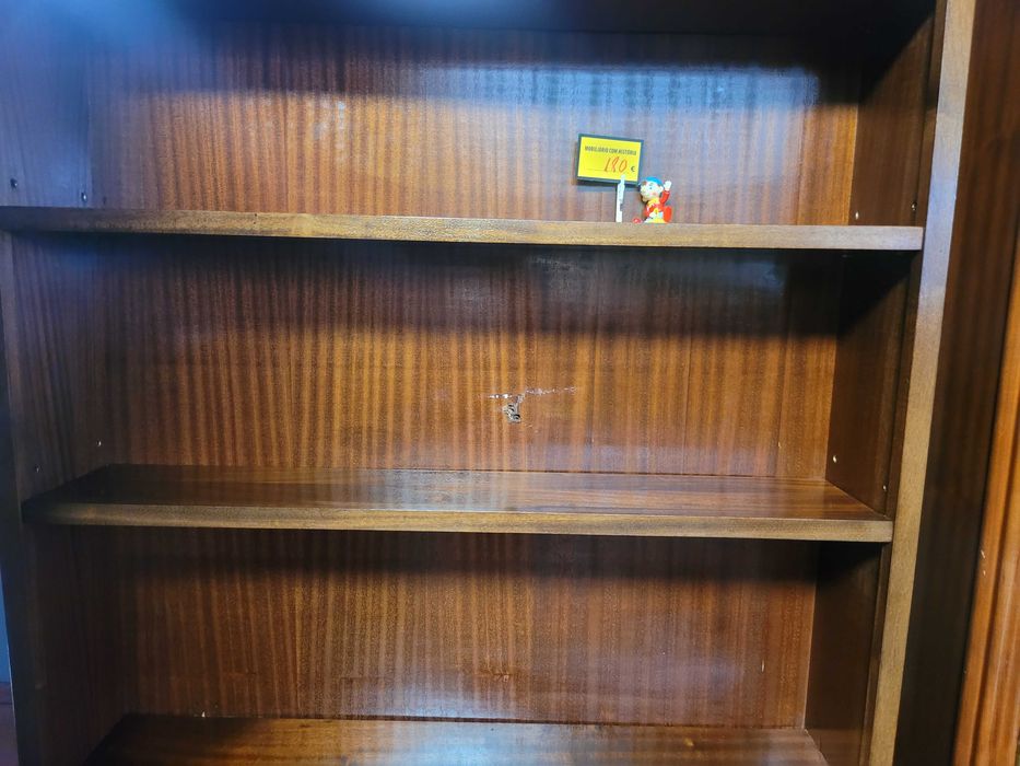 Estante em madeira - óptimo estado