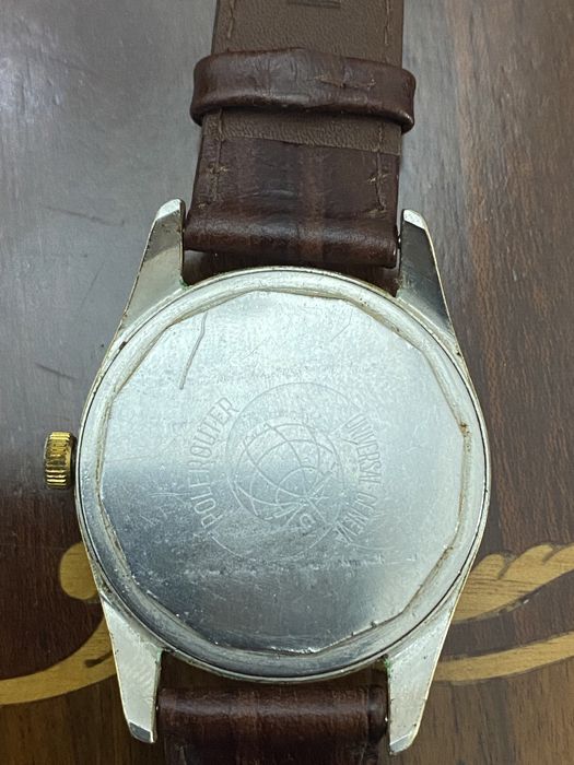 Relogio universal decada de 60