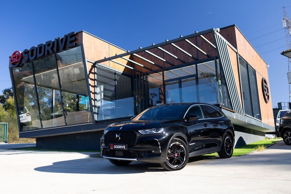 DS DS7 Crossback E-Tense Performance Line+ EAT8