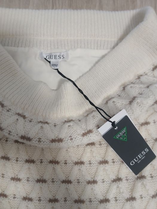Saia nova com etiqueta Guess