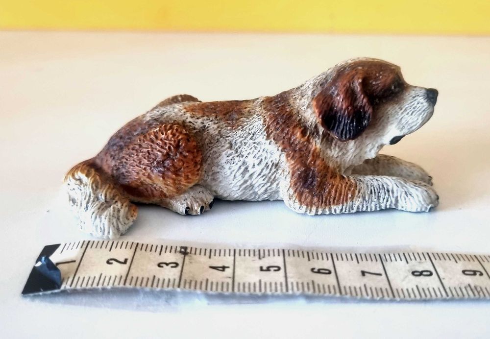 Schleich animals: dogs, giraffes, elephants, zebras, etc.64738567903490124