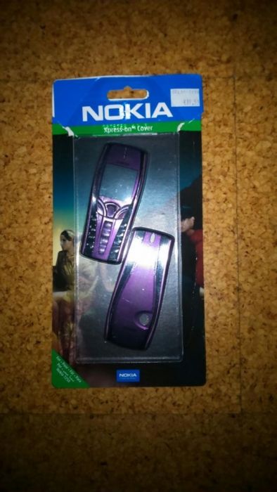 Capa de telemóvel Nova.