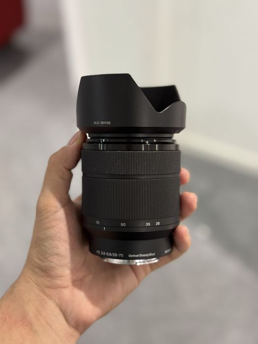 Lente Sony 28-70mm f 3.5-5.6  OSS