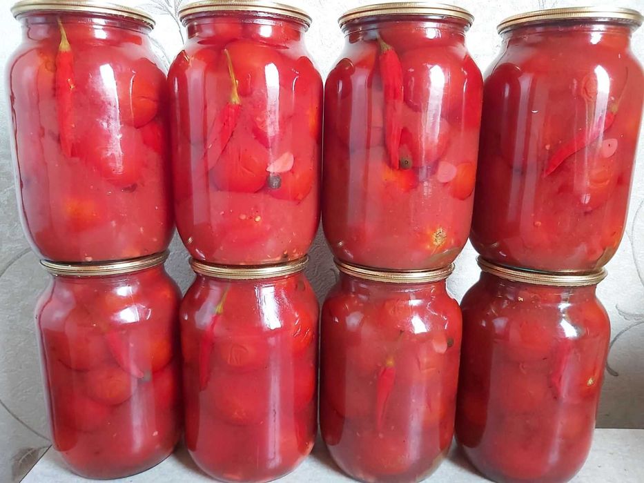 Аджика Кавказская из красных острых перцев 2025г, иная консервация