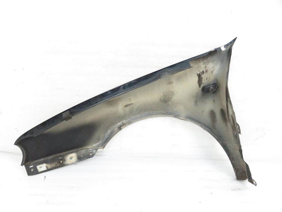 Błotnik Prawy Przedni Vw Golf IV (1j1)