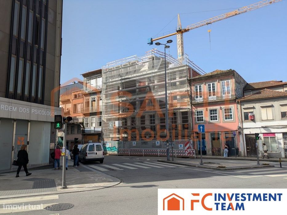 Apartamento T2 + 1 com Jardim - CEDOFEITA 497