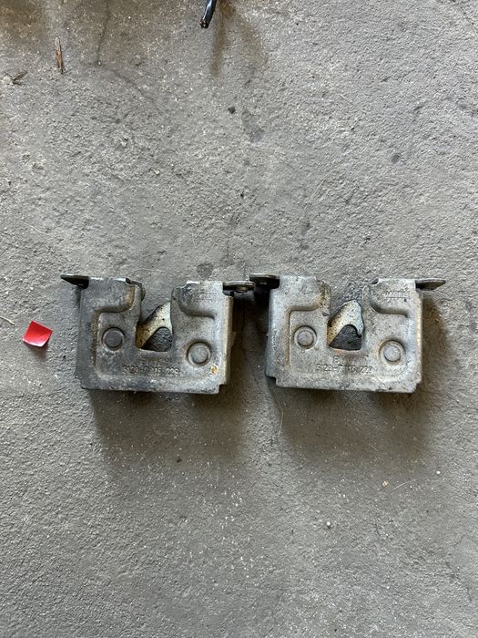 Bmw e90 części czujnik temp lampa przeciwmgielna zamki maski znaczek grill gałka