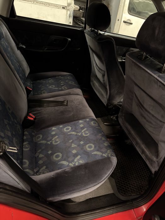 Seat ibiza 1.0 sxe muito bom .