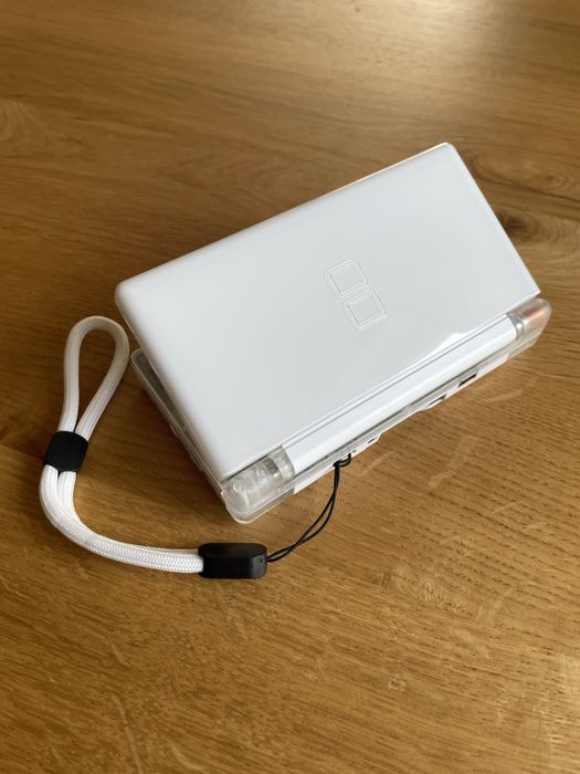 Nintendo DS Lite custom flash