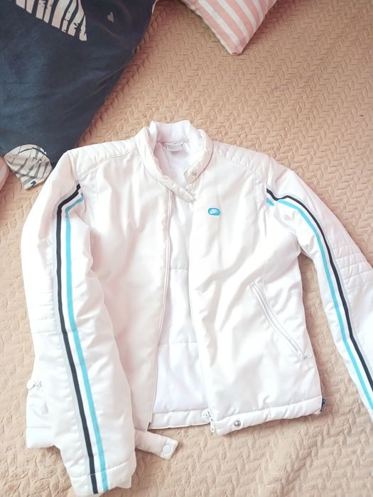 Курточки весняно осіні