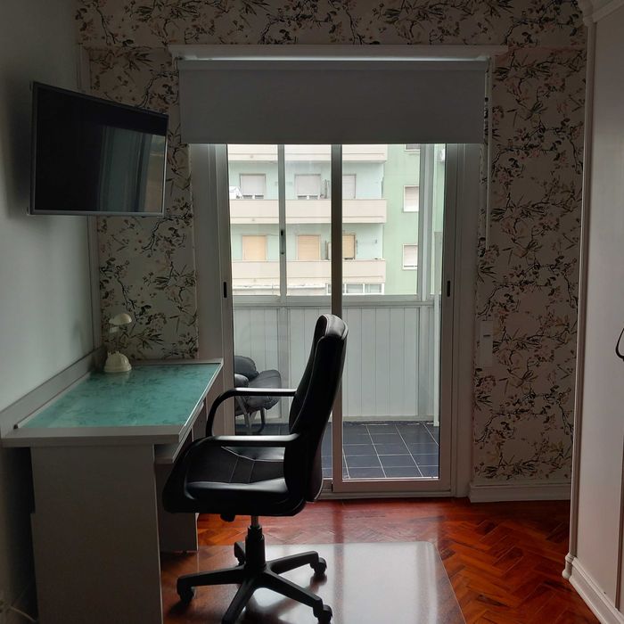 Quartos individuais vista Rio Madre Deus Lisboa