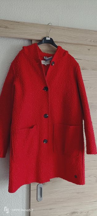 Płaszczyk damski jesienno wiosenny buklowy  marka Tom Tailor  kolor cz