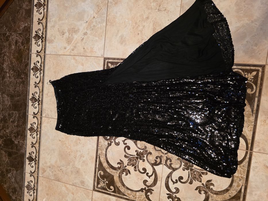 Спідниця в паєтки