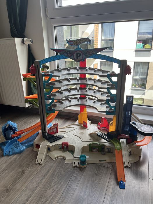 Hot Wheels duży parking do autek