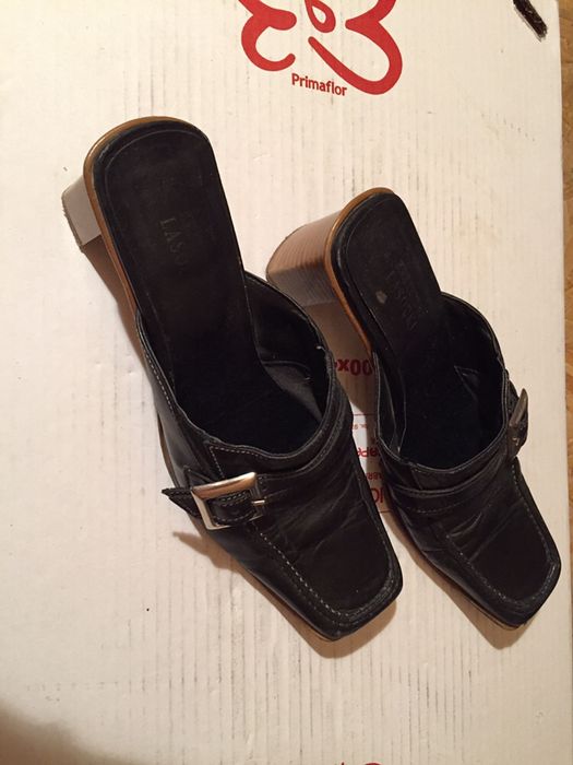 Klapki na obcasie Lasocki roz. 39