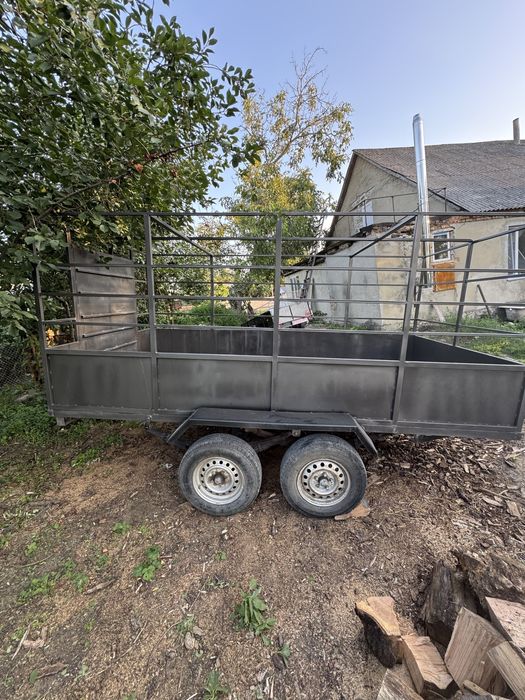 Продам прицеп скотовоз міцний