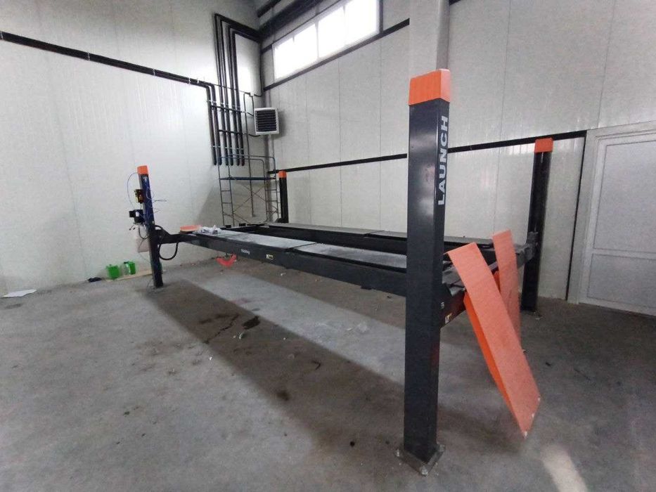 Підйoмник 4-x cтійкoвий 4т eлeктpoгідpaвлічний TLT440XW LAUNCH