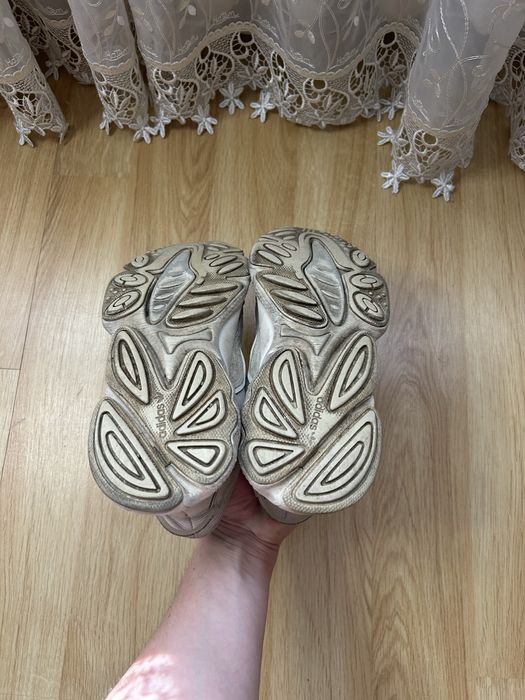 Кросівки Adidas Ozweego