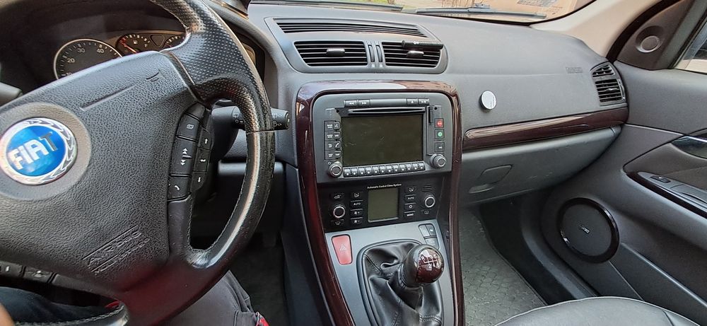 Fiat Croma 1.9 150KM Rok2005