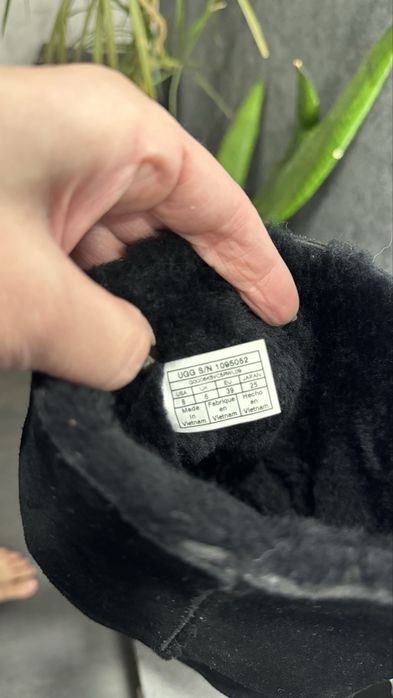 Зимові сапоги черевики UGG 39 (25-25.5 см) оригінал! Нові натуральні
