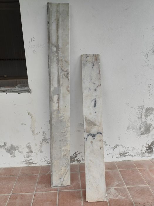 Pedras mármores de janelas , portas e balcões de cozinha