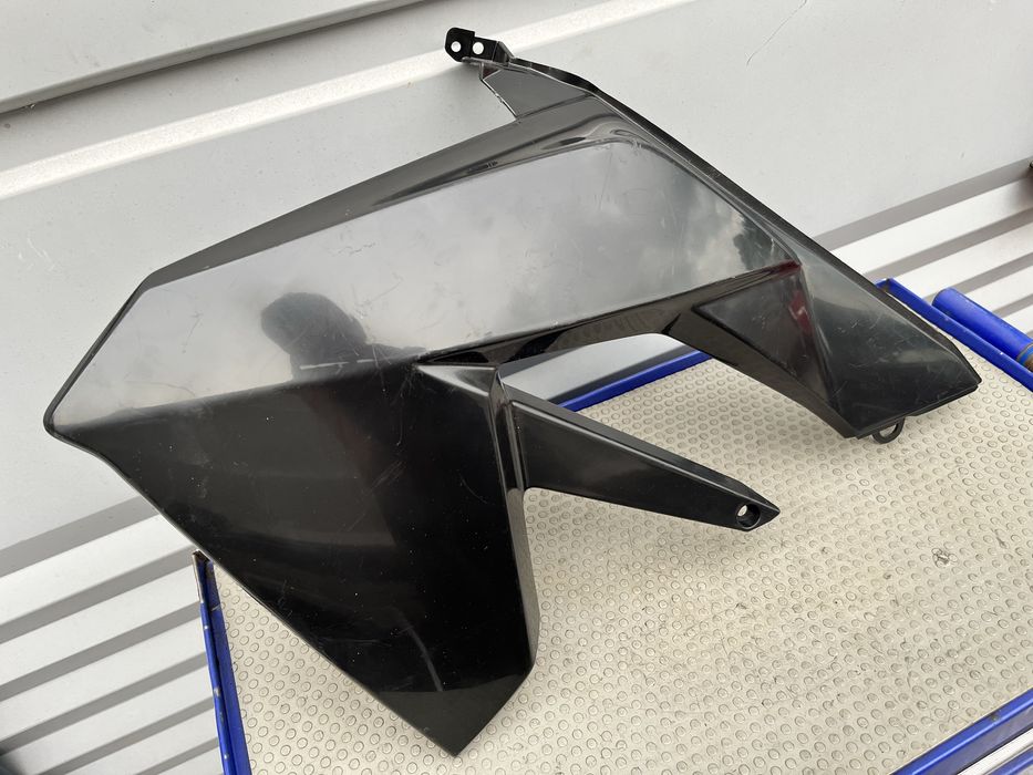 Lewy boczek aprilia sx 50 nowy ori