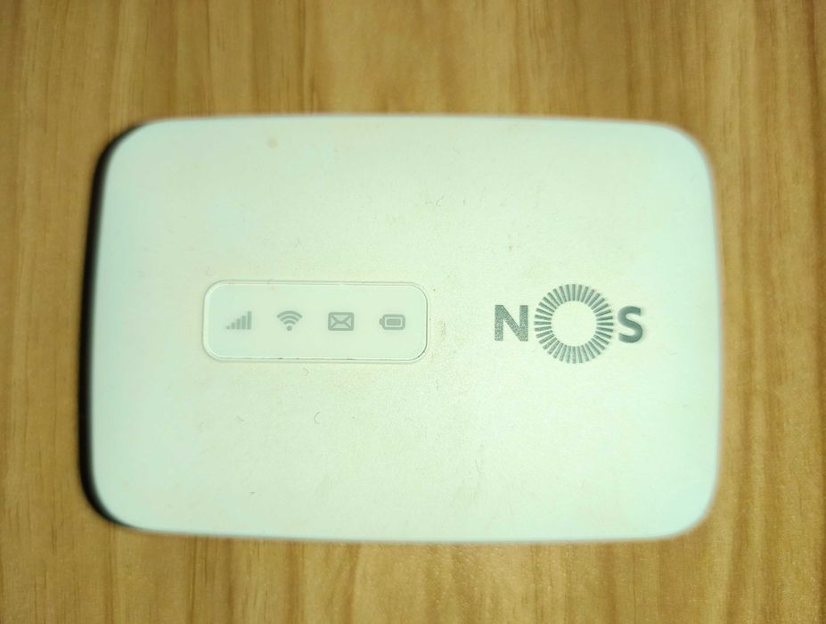 Hotspot Wi-Fi Portátil 4G NOS