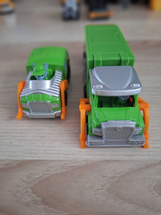 Figurki i pojazdy Psi Patrol