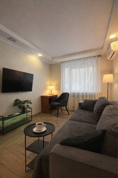 Подобово 2К Центр Яворницького