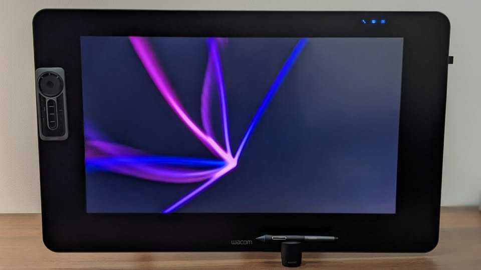 Wacom Cintiq 27QHD - Mesa de desenho + Braço Articulado