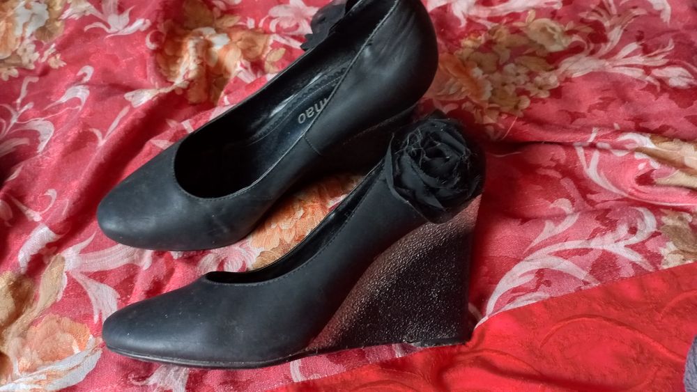 Туфлі жіночі,шкіряні