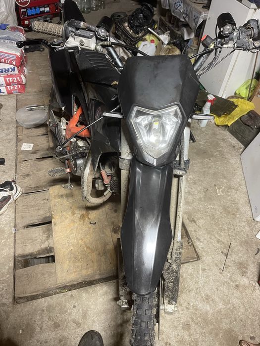 Продам мотоцикл asiks 125 кубів