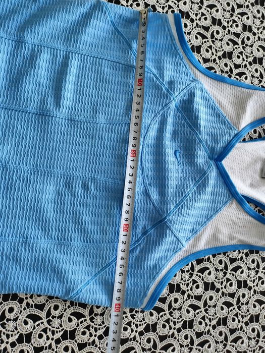 Sportowa koszulka bez rękawów Nike m
