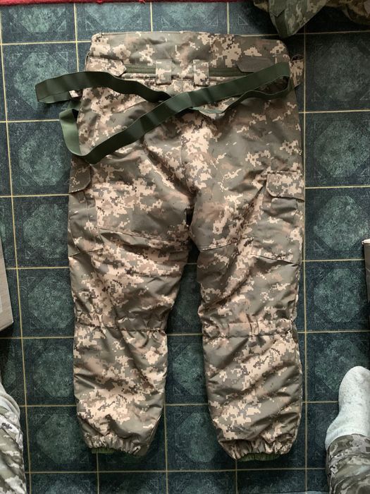 Штани зимові нові