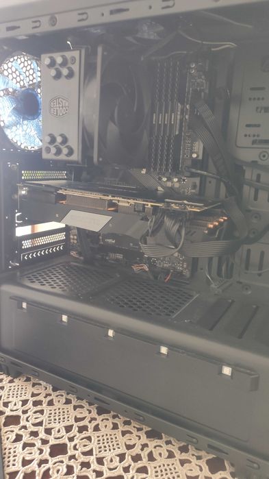 Vendo PC Gaming - i5 9600K, RTX 2070 SUPER, 32GB RAM