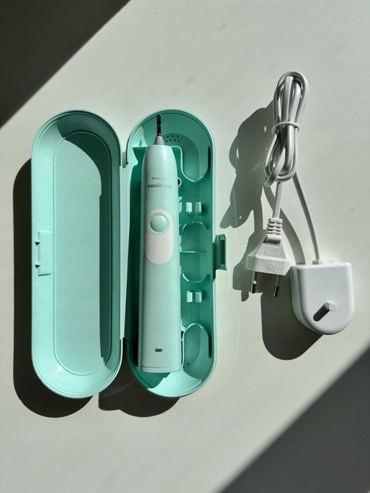 Електрична зубна щітка Philips Sonicare HX6250 / Звукова щітка / Чохол