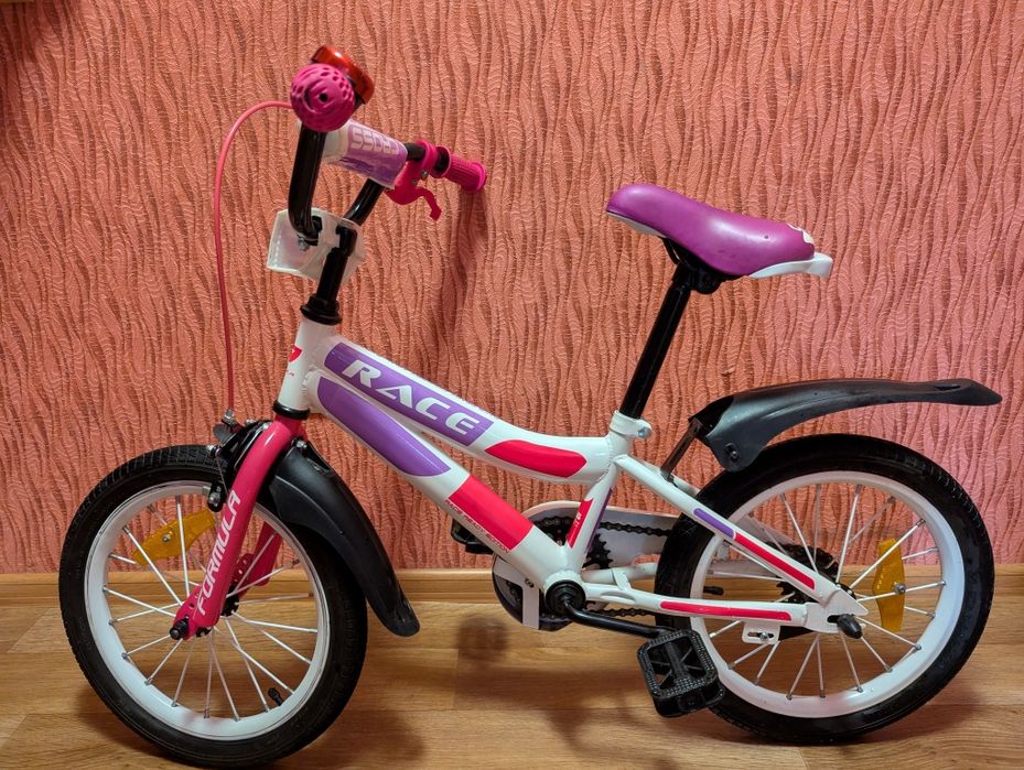 Дитячий велосипед (16 дюймів)