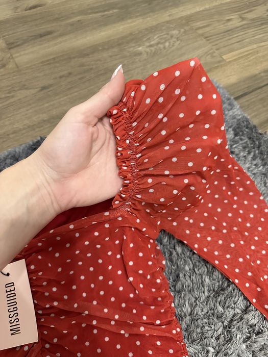 Сукні різних фасонів