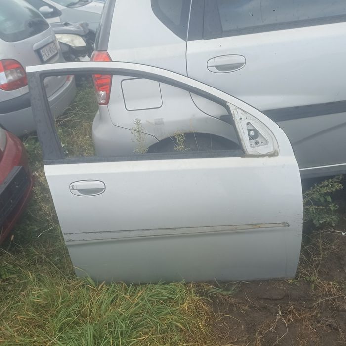 Шевроле авео т200т255 двері  R