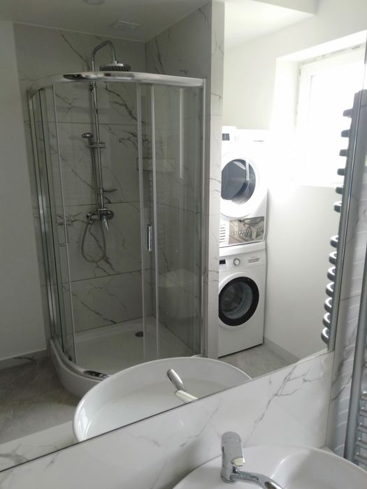 Flizowanie malowanie suche tynki gladz i inne roboty wykończeniowe