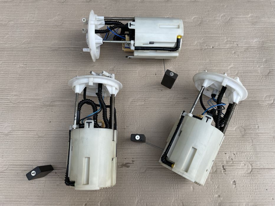 Насос бака на VITO-VIANO W639