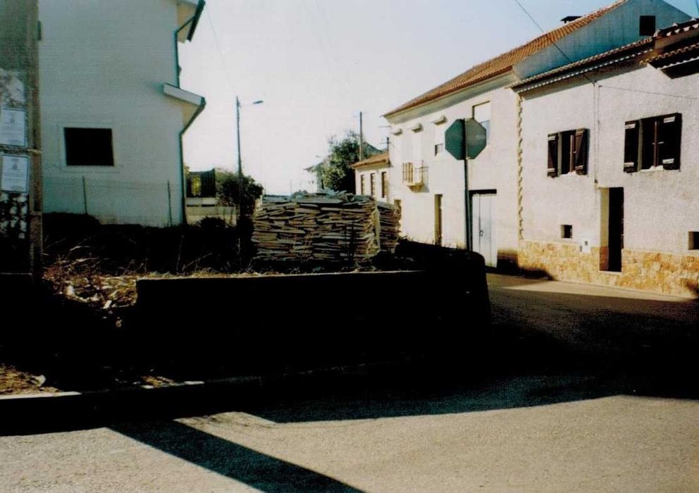 Lote de construção para moradia na Lousã perto do Modelo/Continente