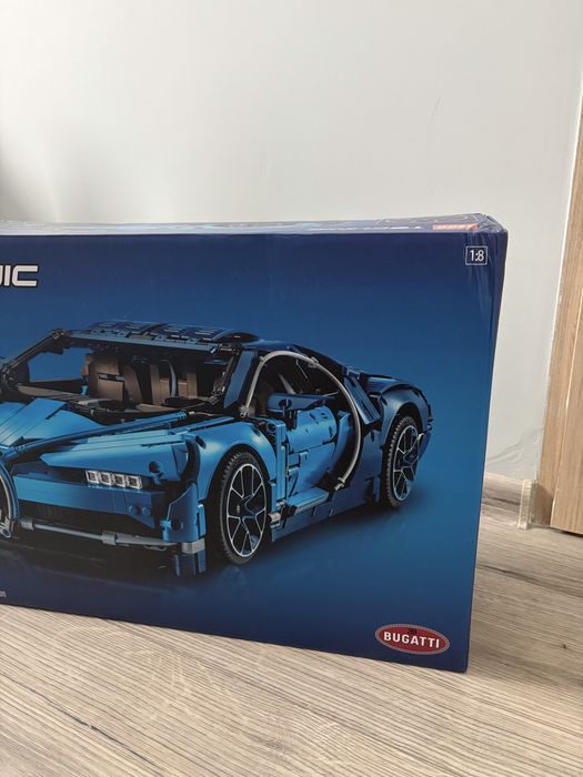 Lego Technic Bugatti Chiron 42083