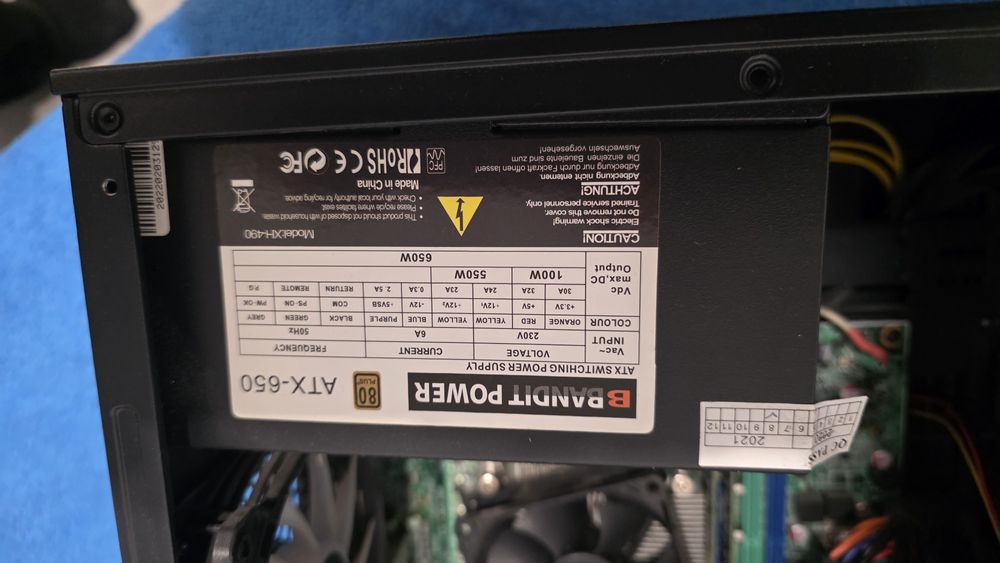 Komputer stacjonarny do grania 16Gb ram, karta 1050Titanium