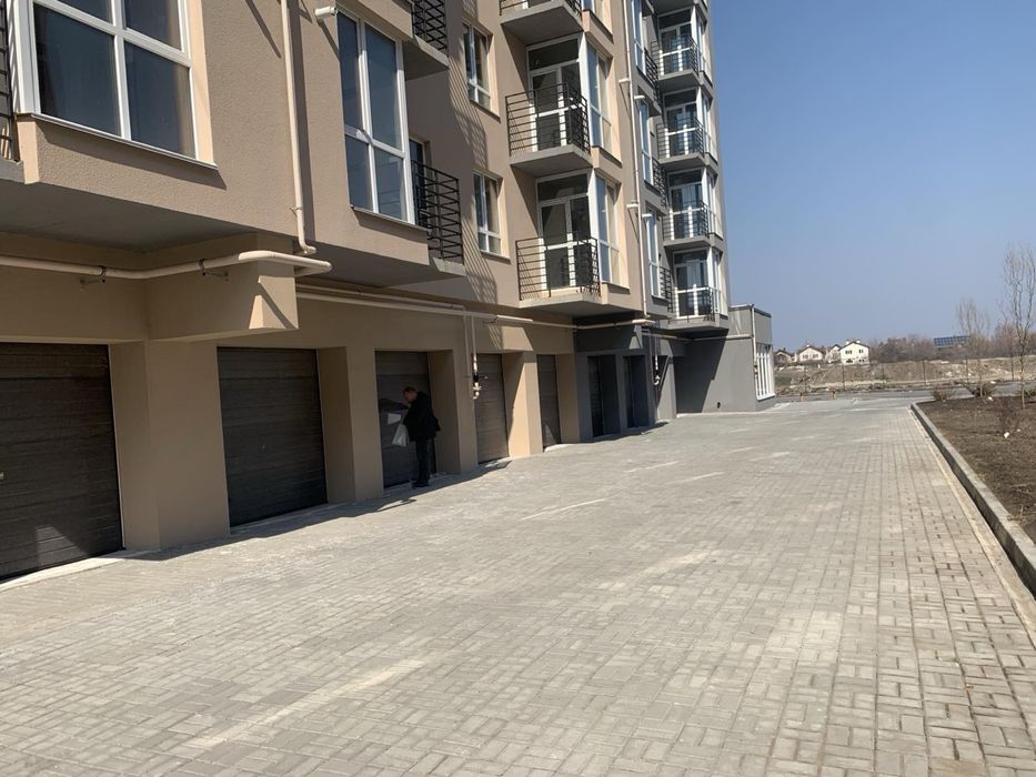 Гараж в жилом комплексе Дніпровська брама 2