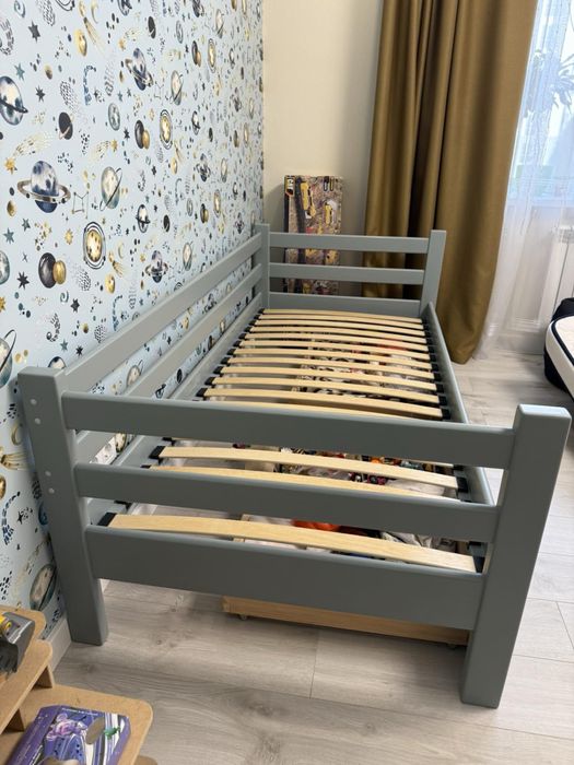 Ліжко з шухлядами, 95*200, по зовнішньому розміру.